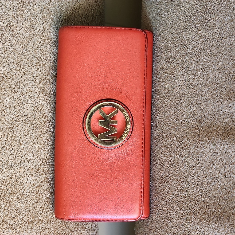 Michael Kohrs wallet billfold orange red